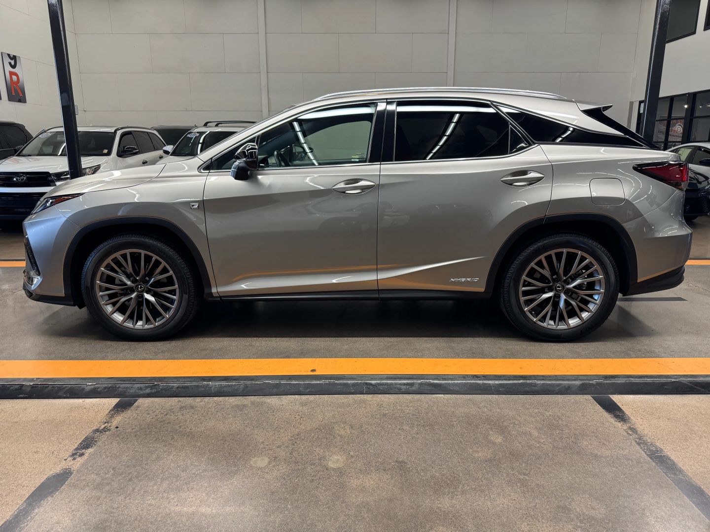 lexus rx hybrid 2020 2T2YGMDA8LC045492 image lexus rx hybrid 2020 2T2YGMDA8LC045492 image